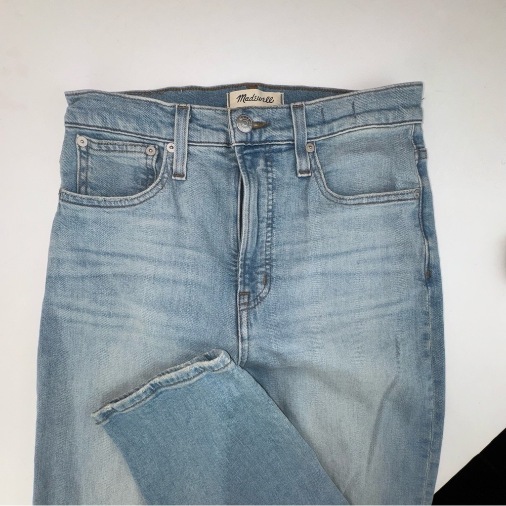 Madewell The Perfect Vintage Straight Jean in Danby Wash: Knee-Rip Size 26 NWOT - Picture 9 of 16
